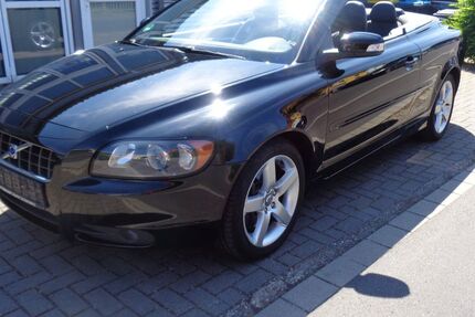 Volvo C70 95.163 km 9.800 &euro; Göttingen 37081