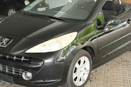 Peugeot 207 156.000 km 2.700 &euro; Göttingen 37077