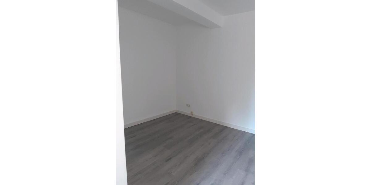 Etagenwohnung Northeim - 3 Zimmer, 85 m&sup2;, 699&euro; | Angebot:25784020