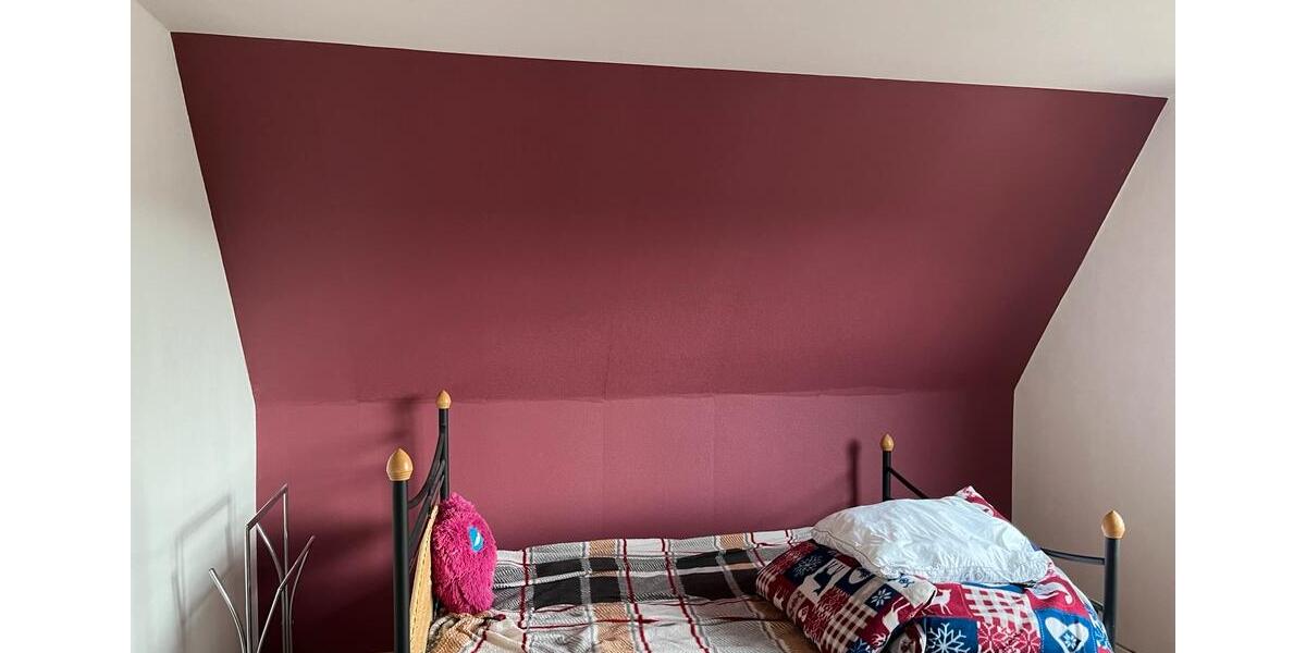 Freistehendes Einfamilienhaus mit großen Garten am Hang 4 zimmer