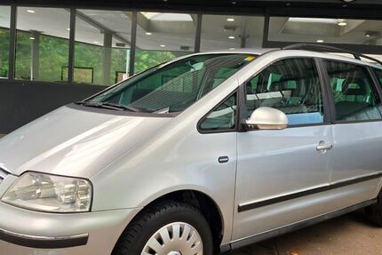 VW Sharan 276.000 km 3.950 &euro; Göttingen 37081
