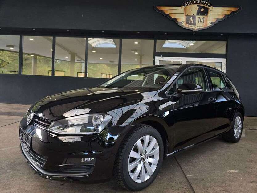 VW Golf 109.000 km 9.990 € Göttingen 37081