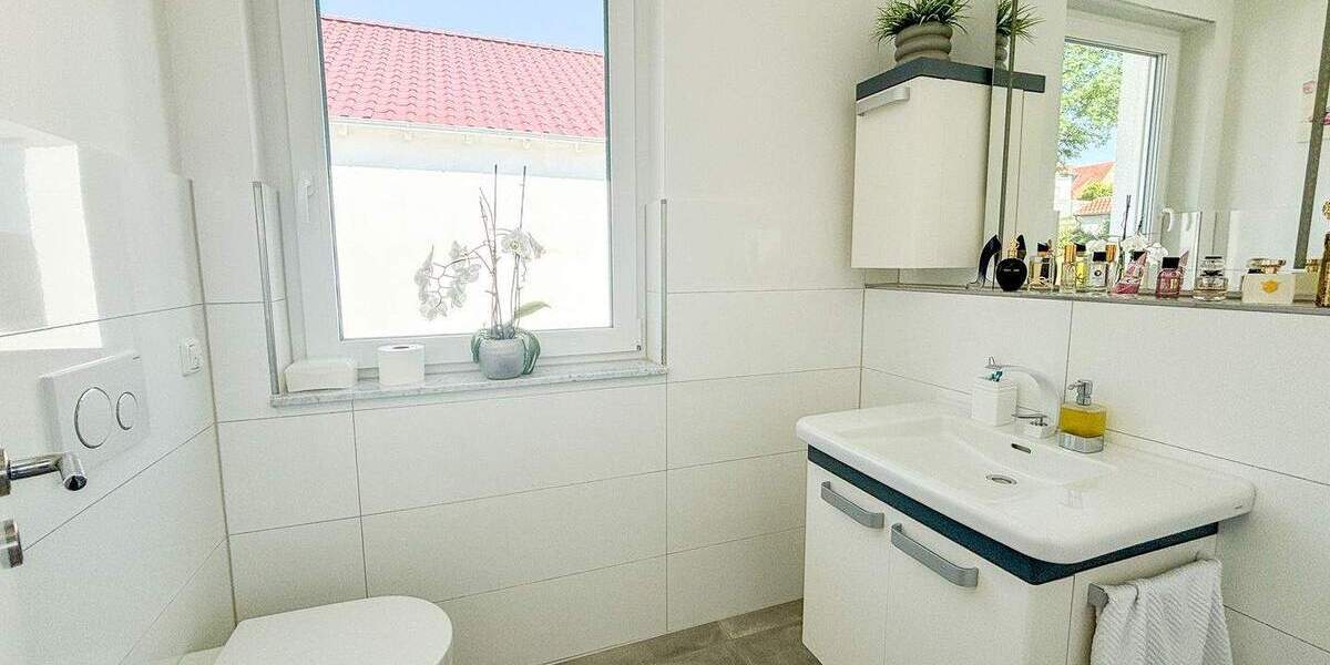 Einfamilienhaus Friedland Niedernjesa - 8 Zimmer, 220 m&sup2;, 694.000&euro; | Angebot:25706586