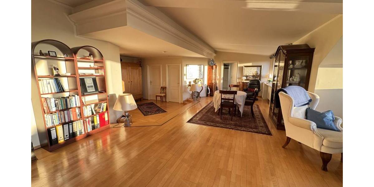 Etagenwohnung Göttingen Nordstadt - 3 Zimmer, 130 m&sup2;, 580.000&euro; | Angebot:26187983