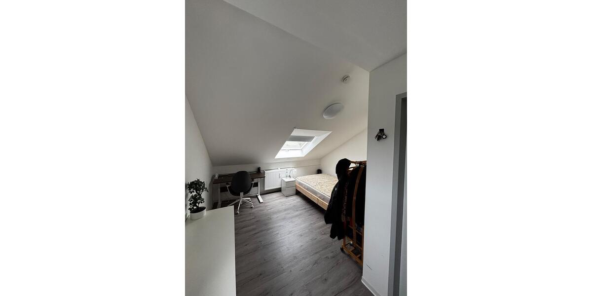 Dachgeschoßwohnung Hann. Münden - 1 Zimmer, 20 m&sup2;, 350&euro; | Angebot:26406968