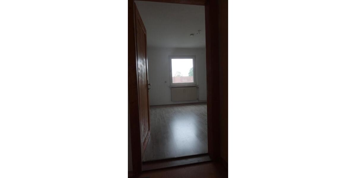 Etagenwohnung Hardegsen - 4 Zimmer, 87 m&sup2;, 400&euro; | Angebot:26236419