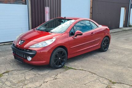 Peugeot 207 133.000 km 3.300 &euro; Kalefeld-Echte 37589
