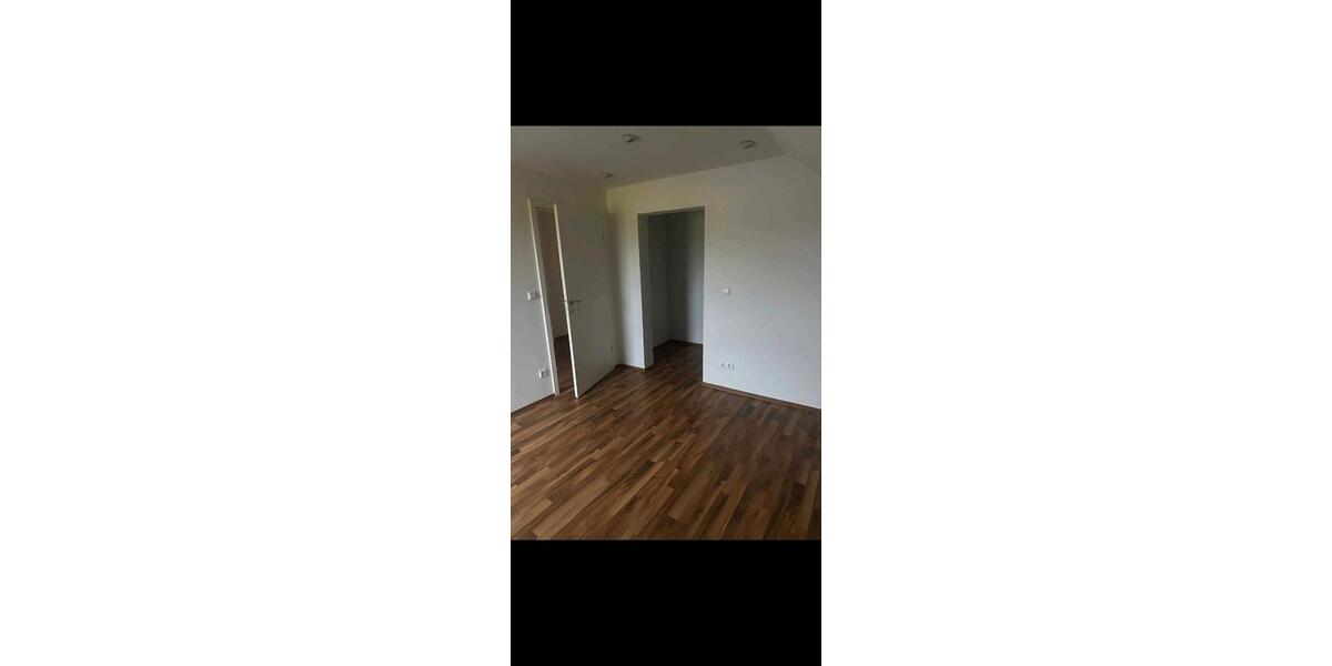 Dachgeschoßwohnung Göttingen Grone - 3 Zimmer, 90 m&sup2;, 900&euro; | Angebot:26425166