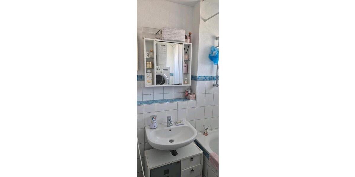 Etagenwohnung Bovenden - 2 Zimmer, 61 m&sup2;, 865&euro; | Angebot:26050341