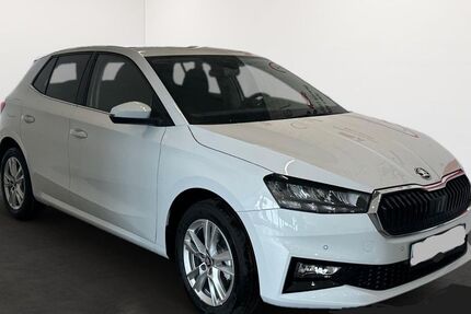 Skoda Fabia 6.000 km 21.375 &euro; Friedland 37133