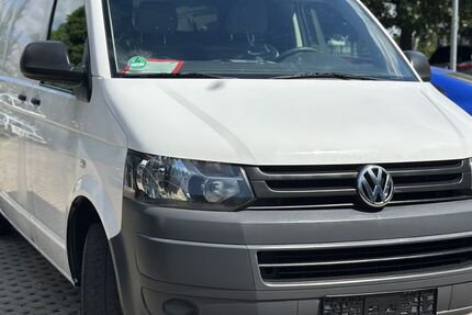 VW T5 Transporter 215.681 km 7.690 &euro; Göttingen 37081