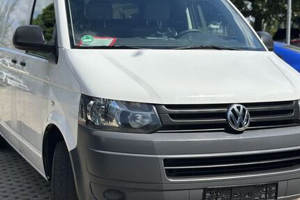 VW T5 Transporter 215.681 km 7.990 &euro; Göttingen 37081
