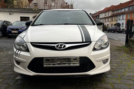 Hyundai i30 208.000 km 2.700 &euro; Göttingen 37081