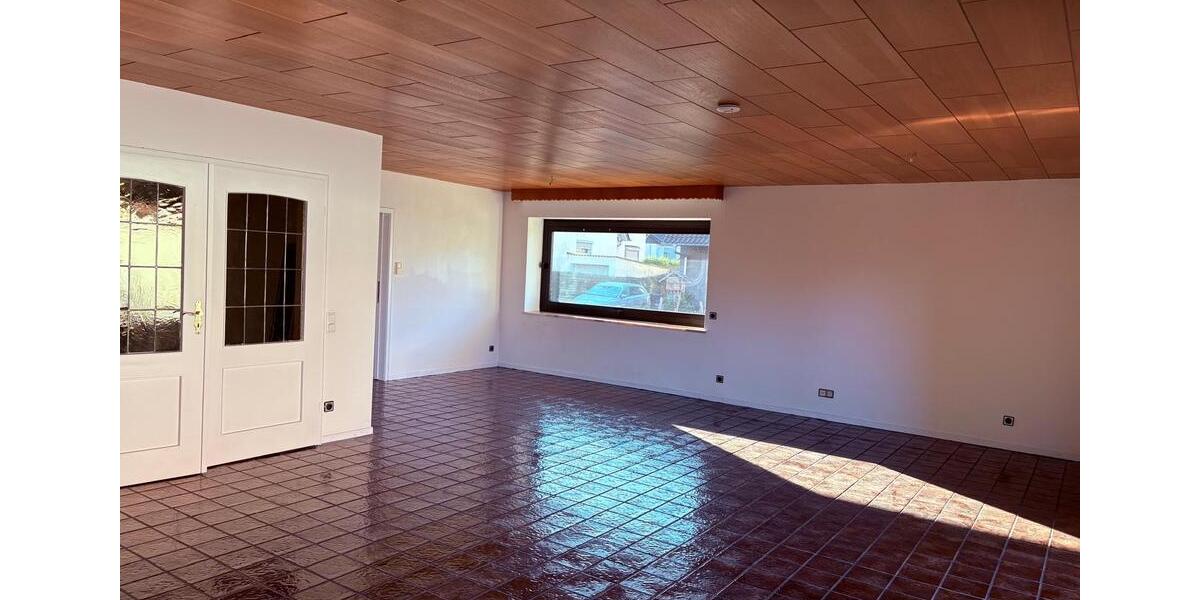 Terrassenwohnung Göttingen - 5 Zimmer, 150 m&sup2;, 1.800&euro; | Angebot:25309955