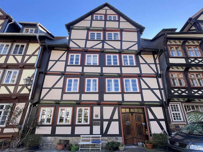 Haus zum Kaufen in Hann. Münden 260.000 € 270 m²