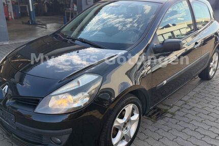 Renault Clio 198.716 km 1.990 &euro; Göttingen 37079