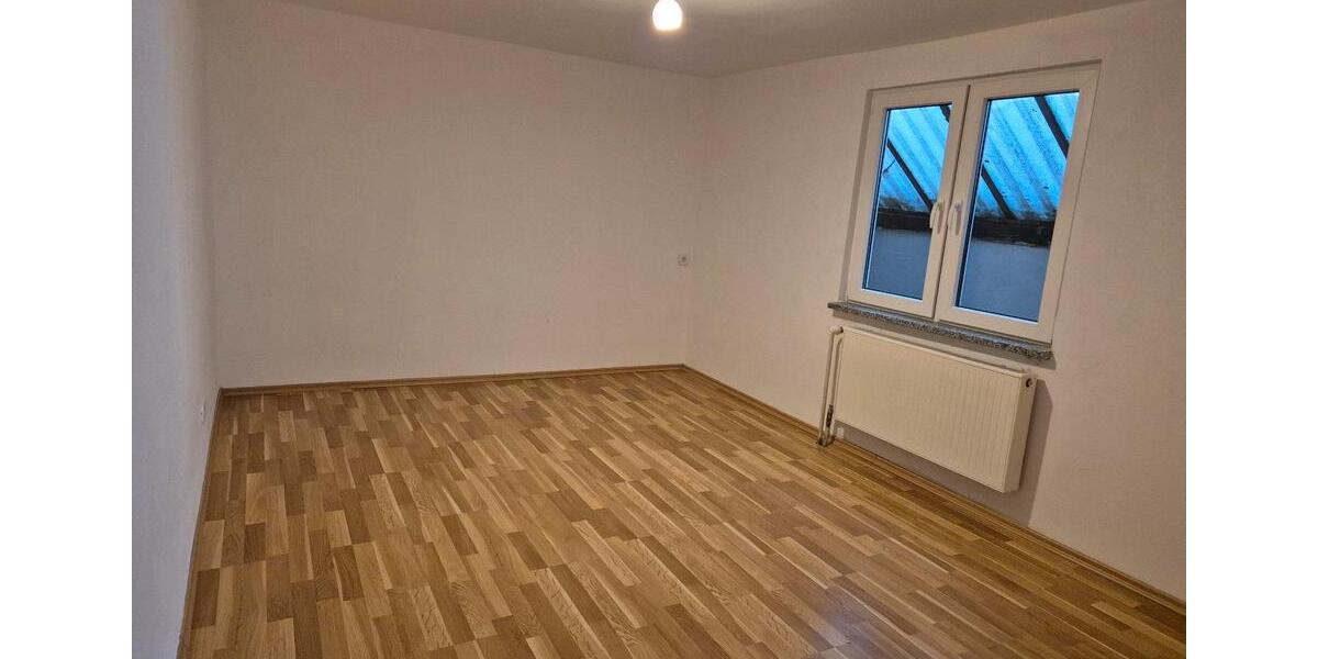 Einfamilienhaus zu vermieten in Holzerode 6 zimmer