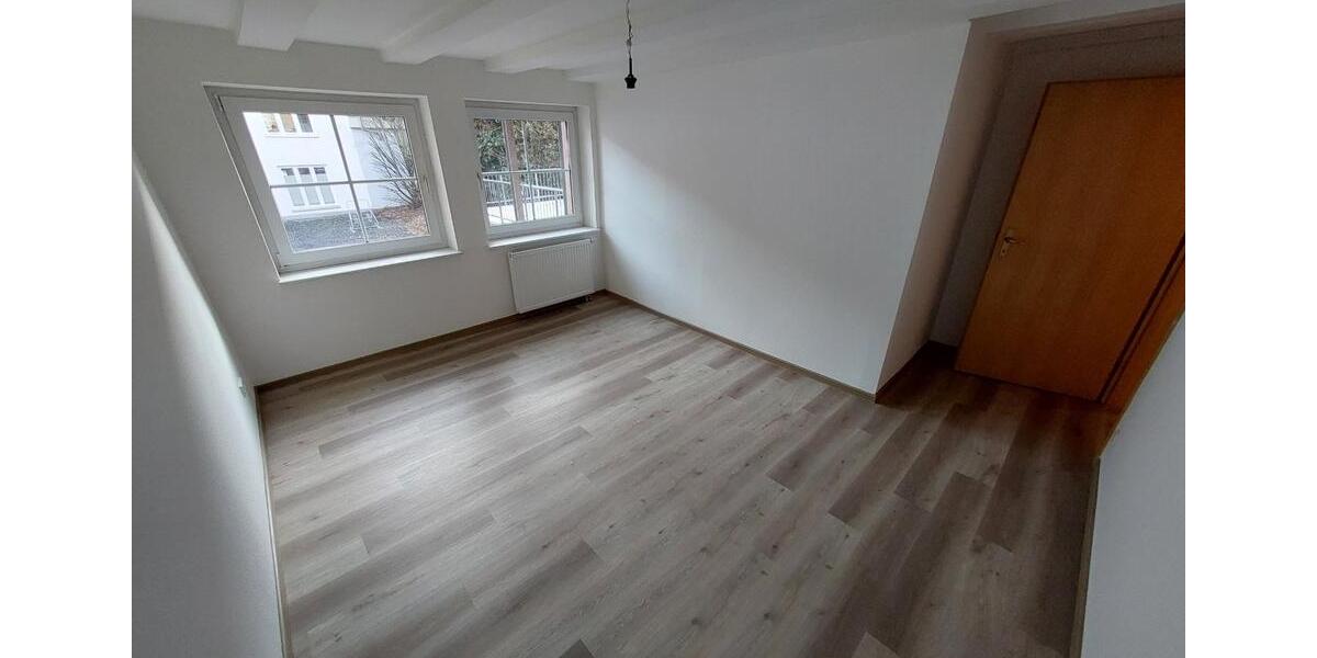 Etagenwohnung Northeim - 2 Zimmer, 50 m&sup2;, 500&euro; | Angebot:25793267