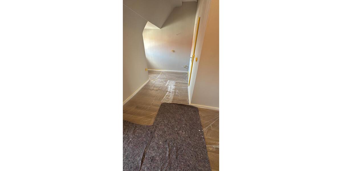 Dachgeschoßwohnung Northeim - 4 Zimmer, 89 m&sup2;, 890&euro; | Angebot:26483400