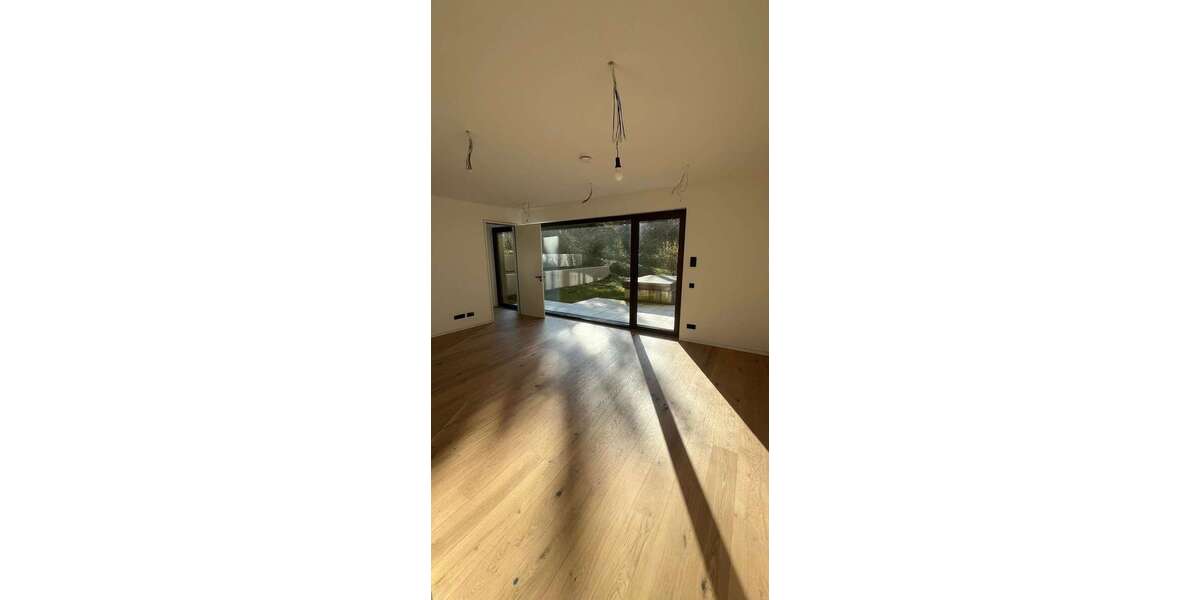 Etagenwohnung Göttingen Nordstadt - 2 Zimmer, 62 m&sup2;, 405.000&euro; | Angebot:26276335