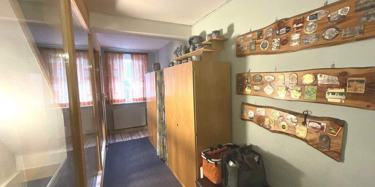 Mehrfamilienhaus, Wohnhaus Bad Sooden-Allendorf Allendorf - 8 Zimmer, 203 m&sup2;, 95.000&euro; | Angebot:25670851