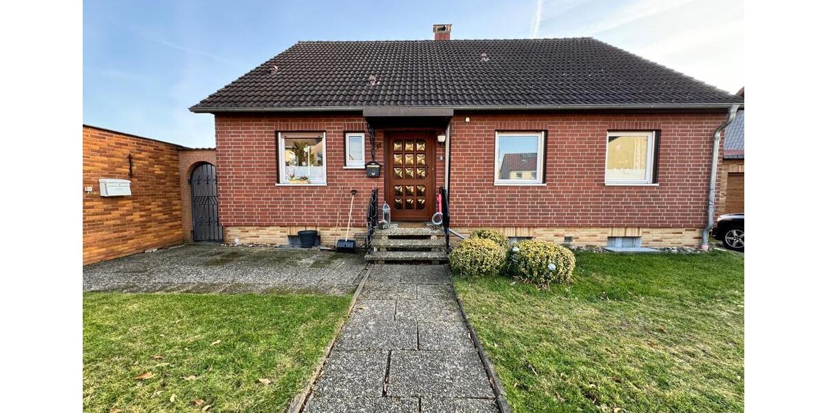 Einfamilienhaus Northeim - 6 Zimmer, 180 m&sup2;, 359.000&euro; | Angebot:27200977