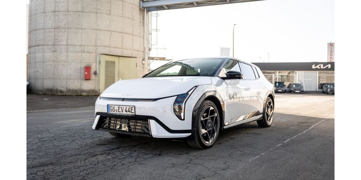 Kia EV4 1.200 km 46.990 &euro; Göttingen 37077