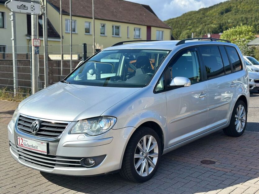 VW Touran 302.000 km 4.790 € Uder 37318