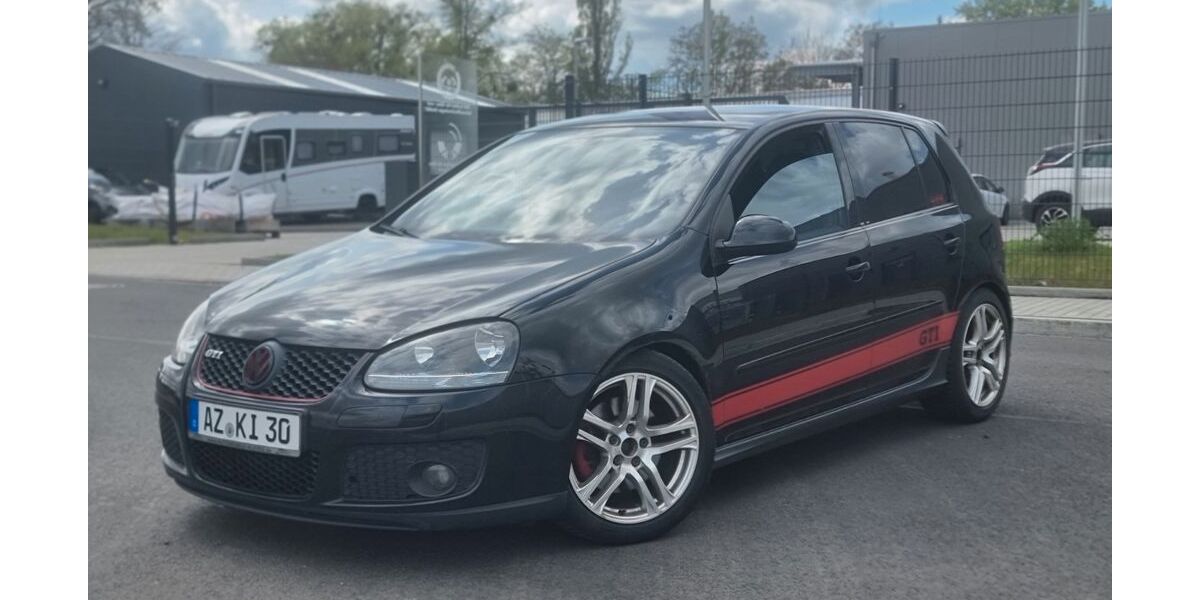 VW Golf 245.000 km 3.900 € Göttingen 37079