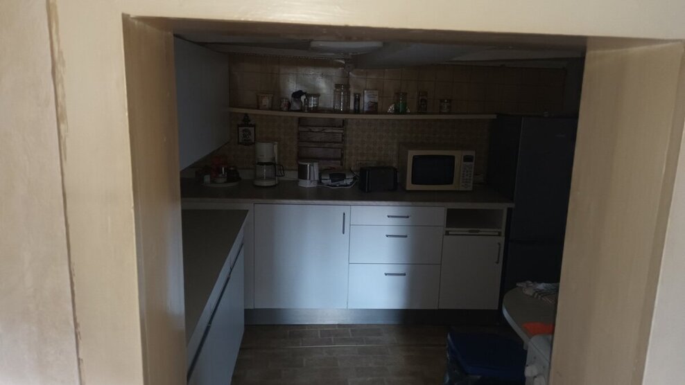 Wesertal-OT, Zweifamilienhaus + Gewerbe 10 zimmer