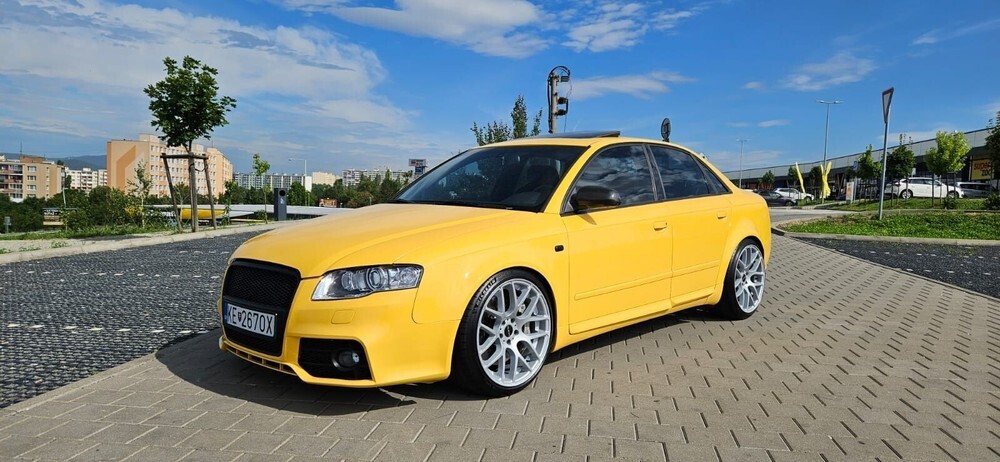 V8