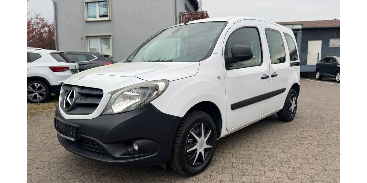 Mercedes-Benz Citan 255.600 km 5.400 &euro; Northeim 37154