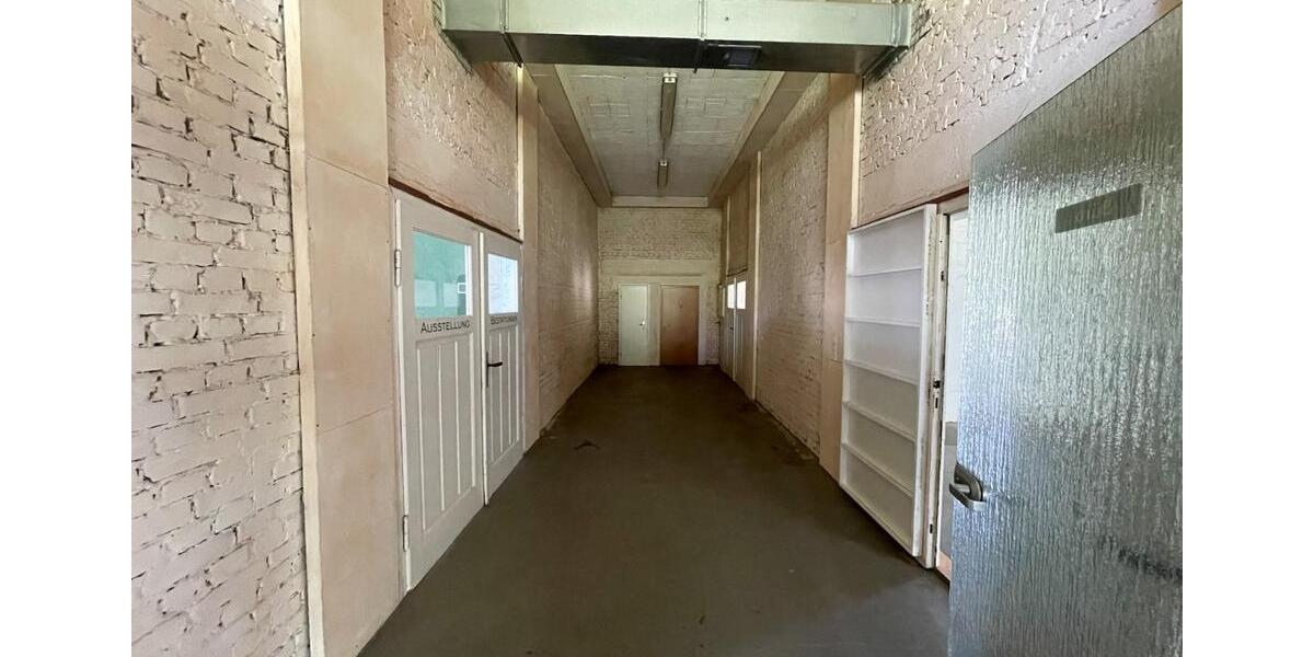 Gewerbefläche, Produktionsfläche, Lager- und Büroräume, Teilvermietung möglich zimmer
