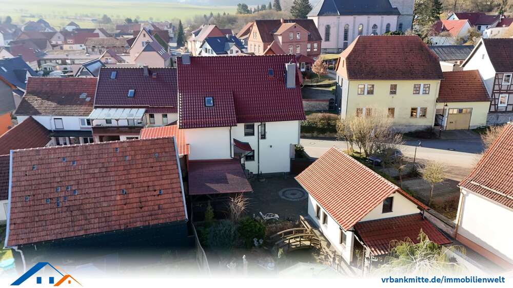 Einfamilienhaus Heuthen - 7 Zimmer, 214 m&sup2;, 230.000&euro; | Angebot:19888979