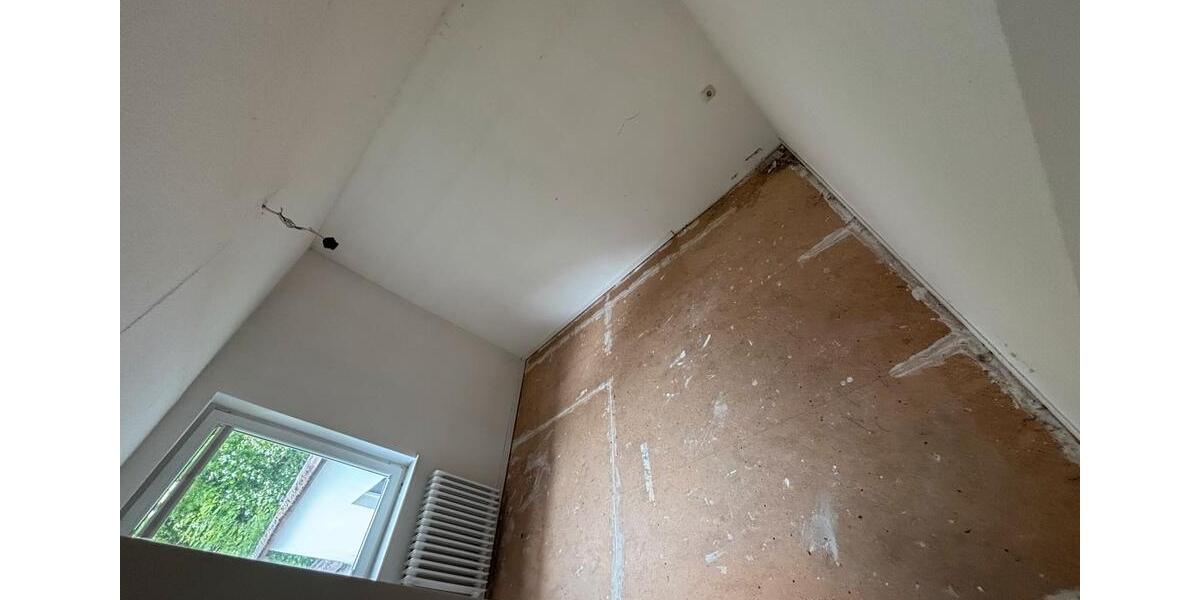 Einfamilienhaus Witzenhausen Blickershausen - 8 Zimmer, 180 m&sup2;, 150.000&euro; | Angebot:27236620