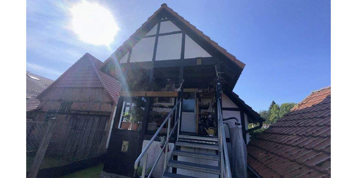 Mehrfamilienhaus, Wohnhaus Friedland Lichtenhagen - 8 Zimmer, 222 m&sup2;, 235.000&euro; | Angebot:25670416