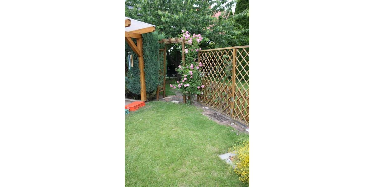 Mehrfamilienhaus, Wohnhaus Rosdorf - 15 Zimmer, 320 m&sup2;, 950.000&euro; | Angebot:24372616