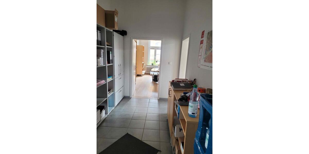 Moderne und sanierte Büroetage zu vermieten zimmer