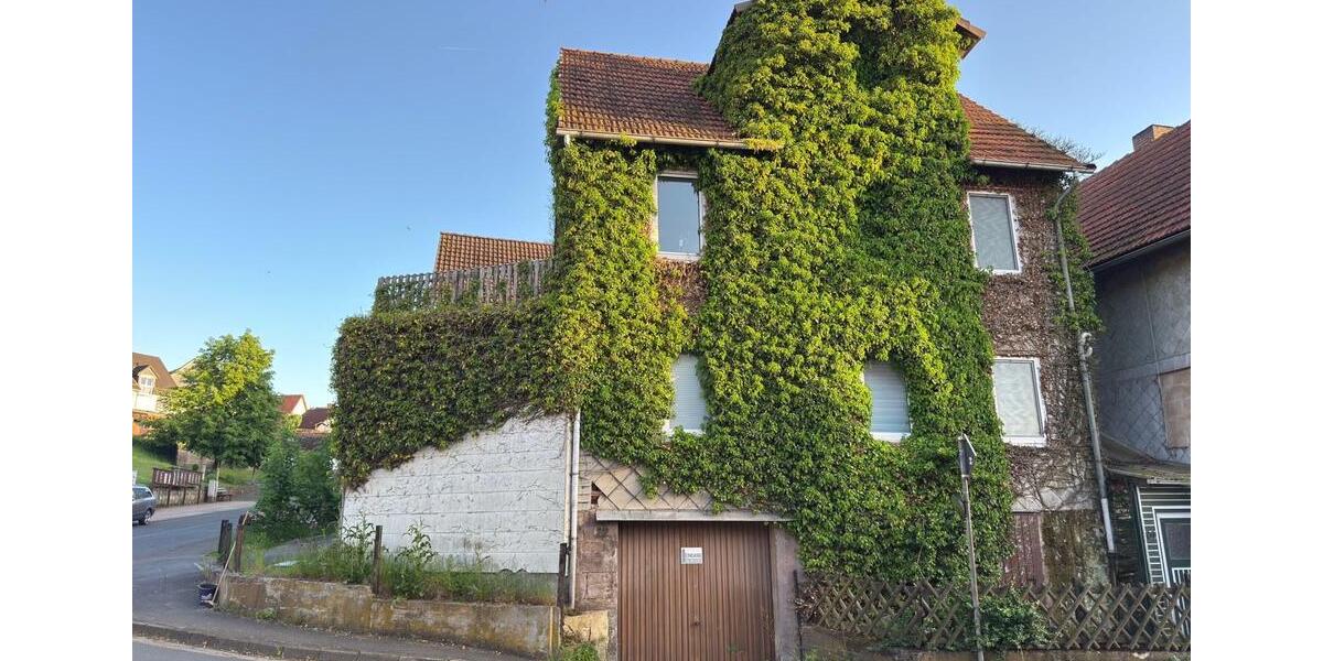 Einfamilienhaus Hardegsen - 6 Zimmer, 103 m&sup2;, 120.000&euro; | Angebot:26863451