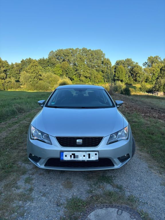 Seat Leon 301.800 km 5.800 € Uslar 37170