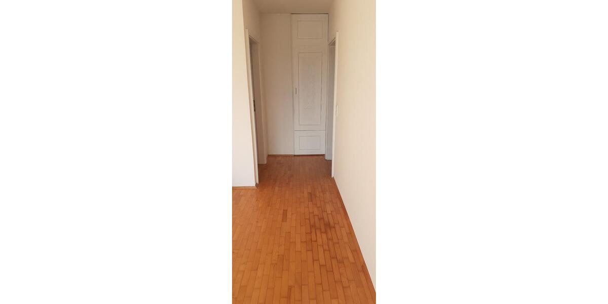 Etagenwohnung Uslar - 2 Zimmer, 69 m&sup2;, 69.500&euro; | Angebot:24614035