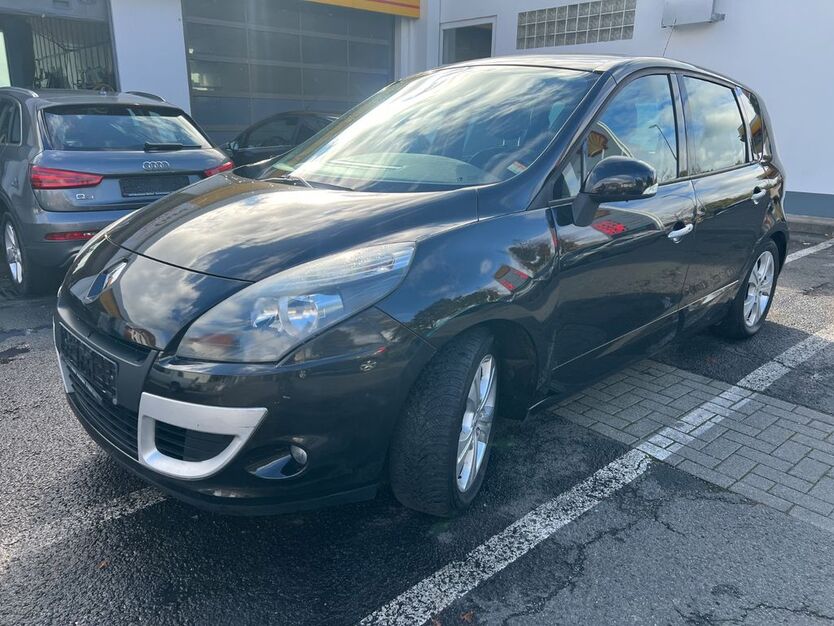Renault Scenic 80.000 km 5.300 € Göttingen 37079