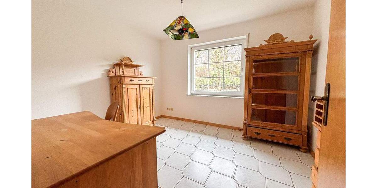 Einfamilienhaus Nörten-Hardenberg Hardenberg - 9 Zimmer, 270 m&sup2;, 590.000&euro; | Angebot:24827196