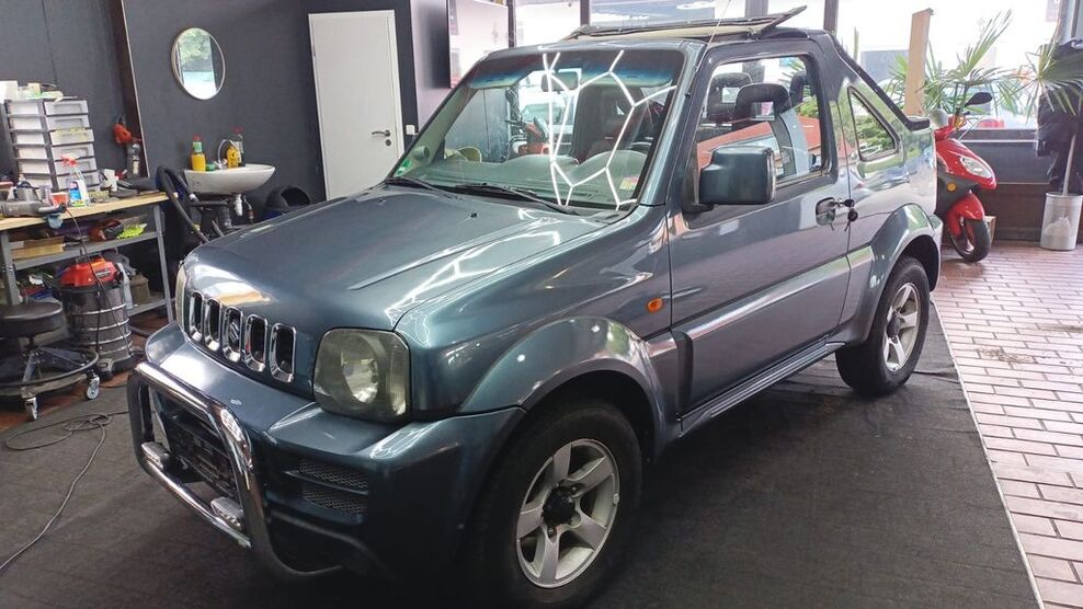 Suzuki Jimny 179.000 km 6.999 € göttingen 37081
