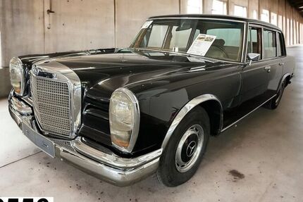 Mercedes 600