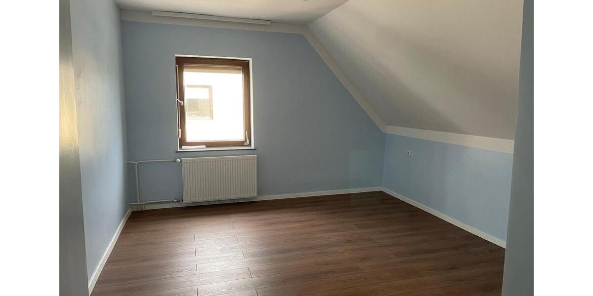 Doppelhaushälfte Northeim - 4 Zimmer, 96 m&sup2;, 1.300&euro; | Angebot:26255446