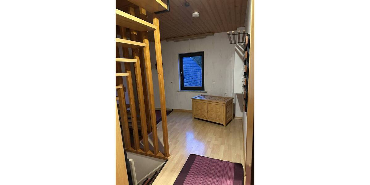 Einfamilienhaus Hann. Münden Wiershausen - 5 Zimmer, 220 m&sup2;, 1.100&euro; | Angebot:26796978