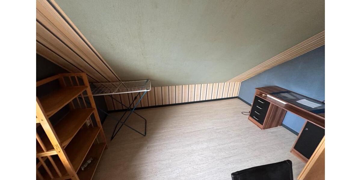 Dachgeschoßwohnung Northeim - 2.5 Zimmer, 44 m&sup2;, 450&euro; | Angebot:25779775
