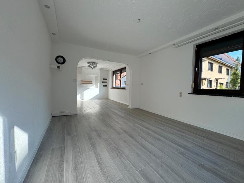 Vermiete Frisch Renoviertes Haus in Rhumspringe