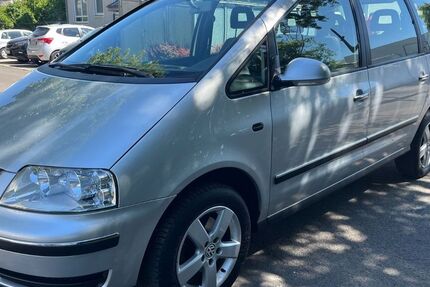 VW Sharan 209.584 km 2.999 &euro; Bovenden 37120